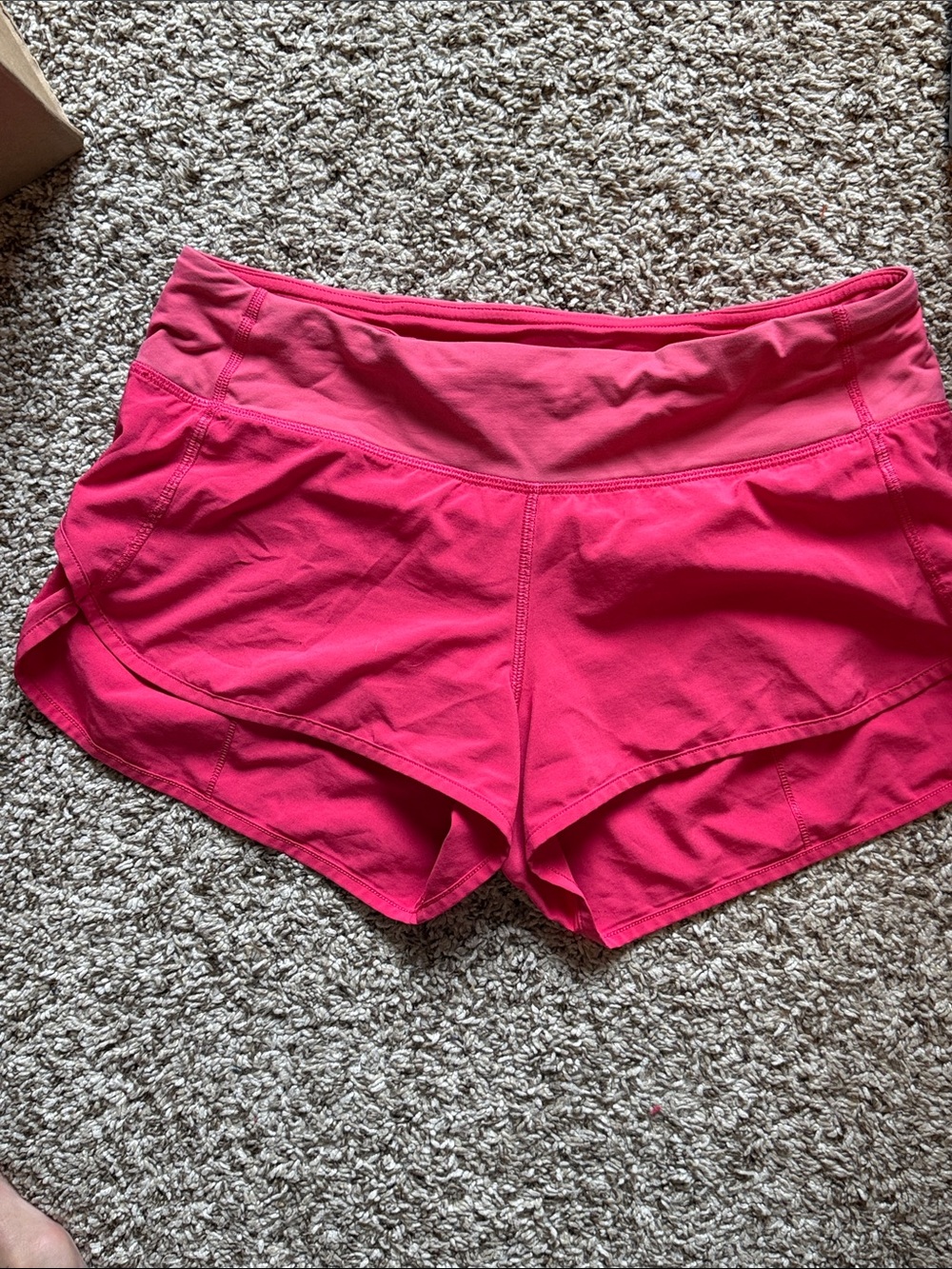 lululemon athletica Sz 6 Bright Pink Athletic Shorts built in undies b77